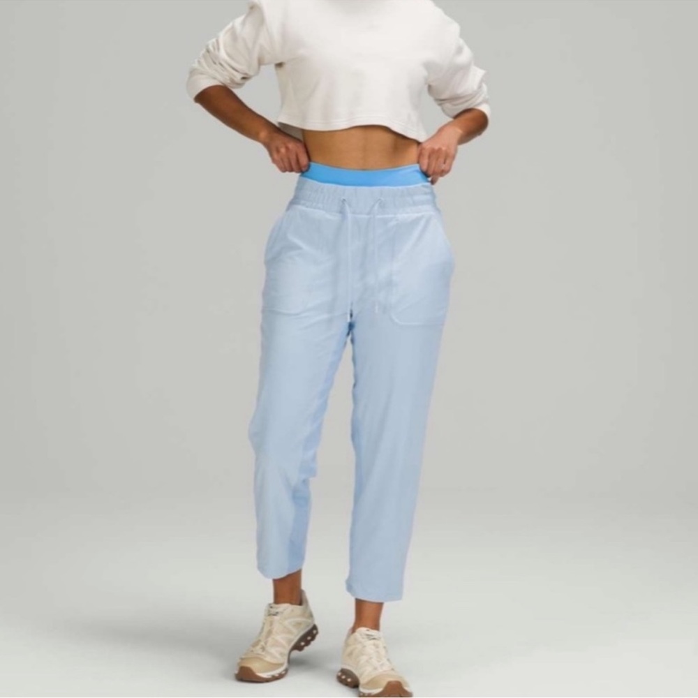 NWT Lululemon Beyond The Studio Lined Cropped Pant